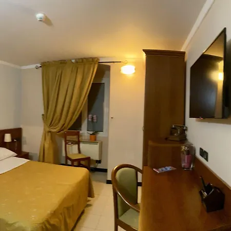 Hotel Actor 3*