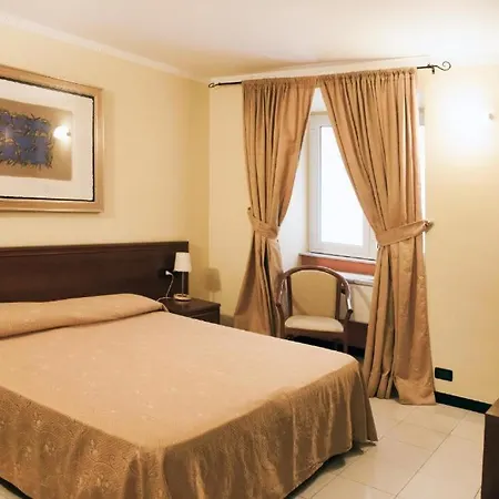 Hotel Actor 3*